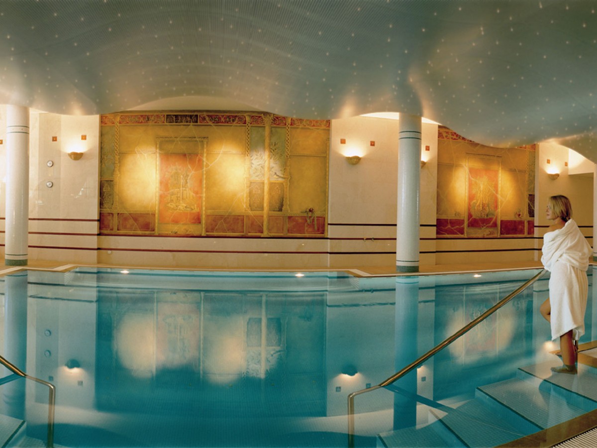 Palace spa отзывы. Spa Lausanne. Lausanne Palace. Св спа. Отель Барут Палас Швейцарии отзывы.